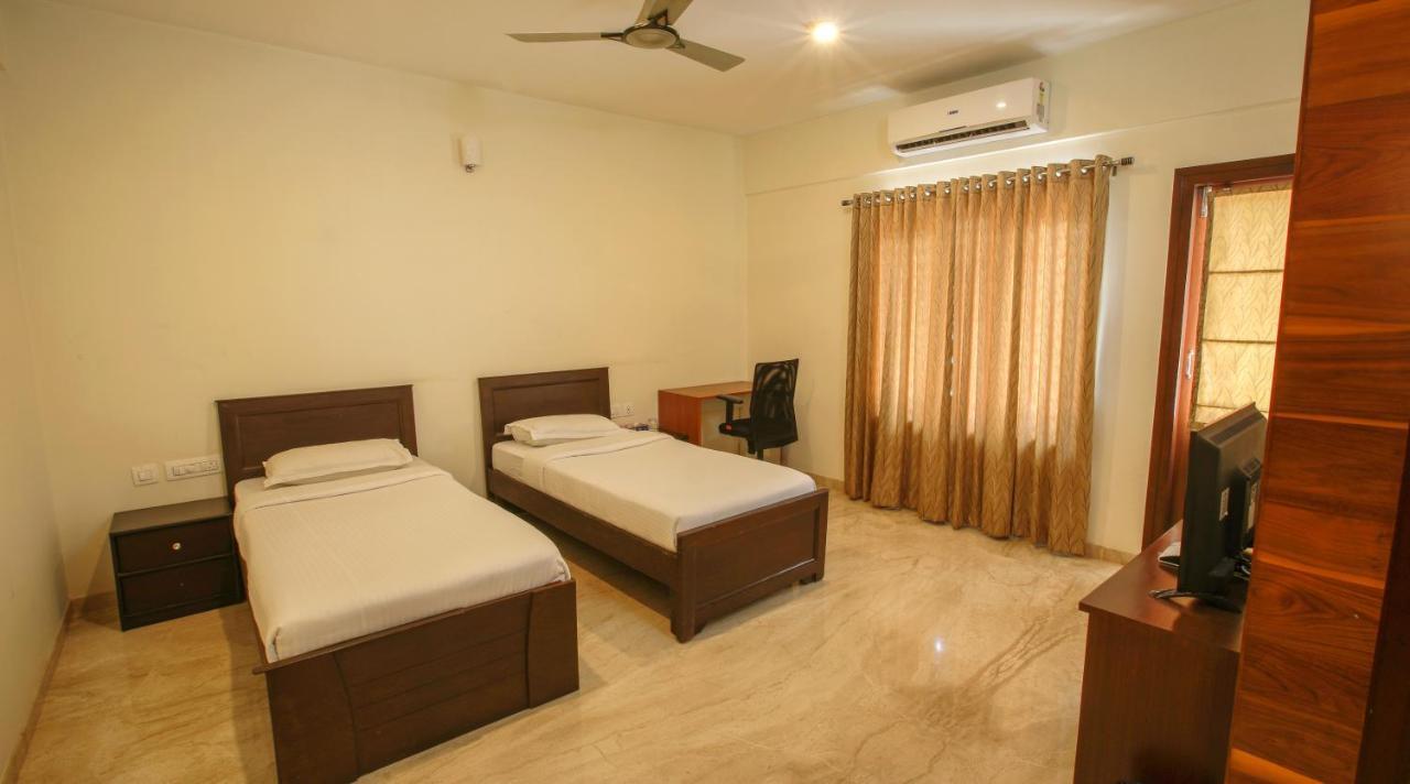 Falcon Suites Yelahanka New Town Bangalore Exterior photo